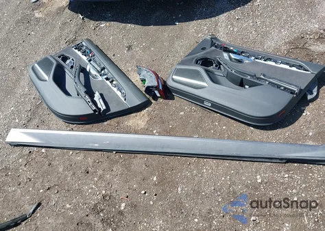 2019 Audi A8 L 55 from USA, damaged, VIN WAU8DAF82KN004287